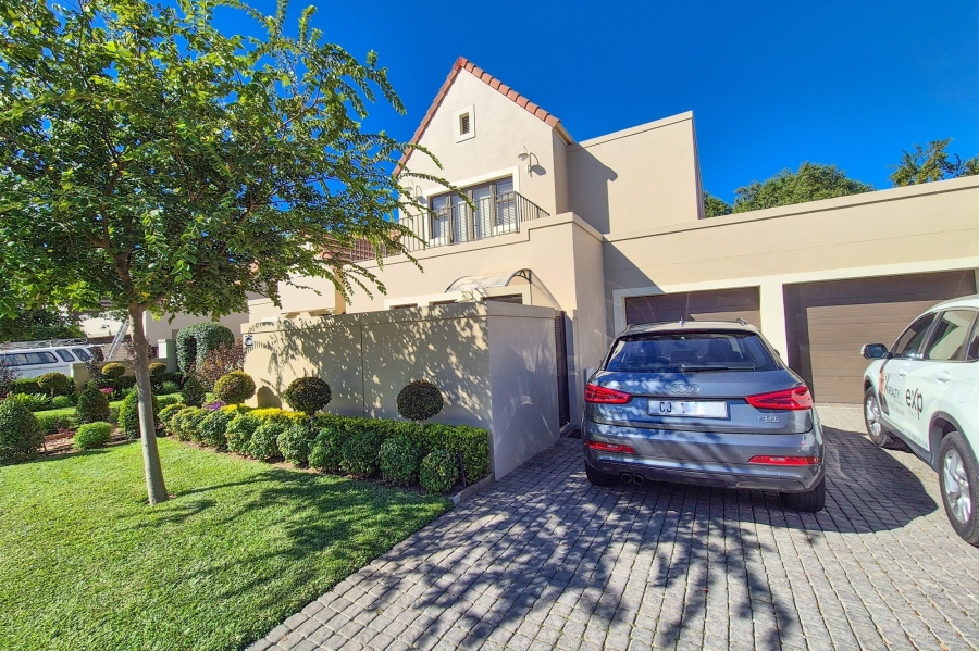 3 Bedroom Property for Sale in Boschenmeer Golf Country Estate Western Cape